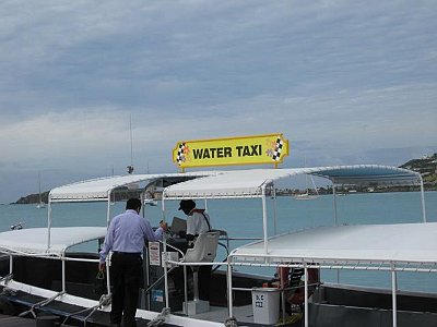 Wassertaxi